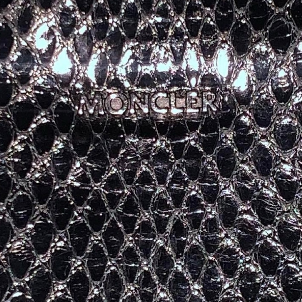 Moncler Black Embossed Leather Beauty Case Makeup Pouch Made in Italy - Picture 6 of 10